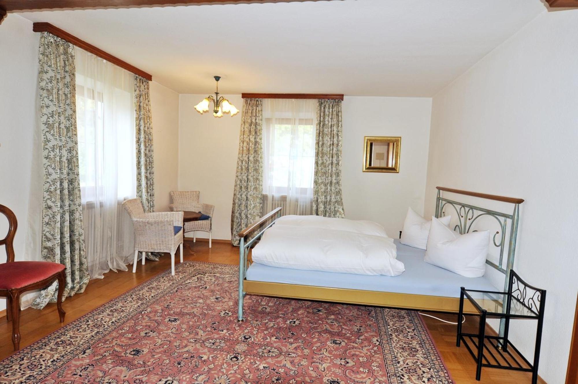 Hotel Garni Demmel Bruckmuhl Exterior photo
