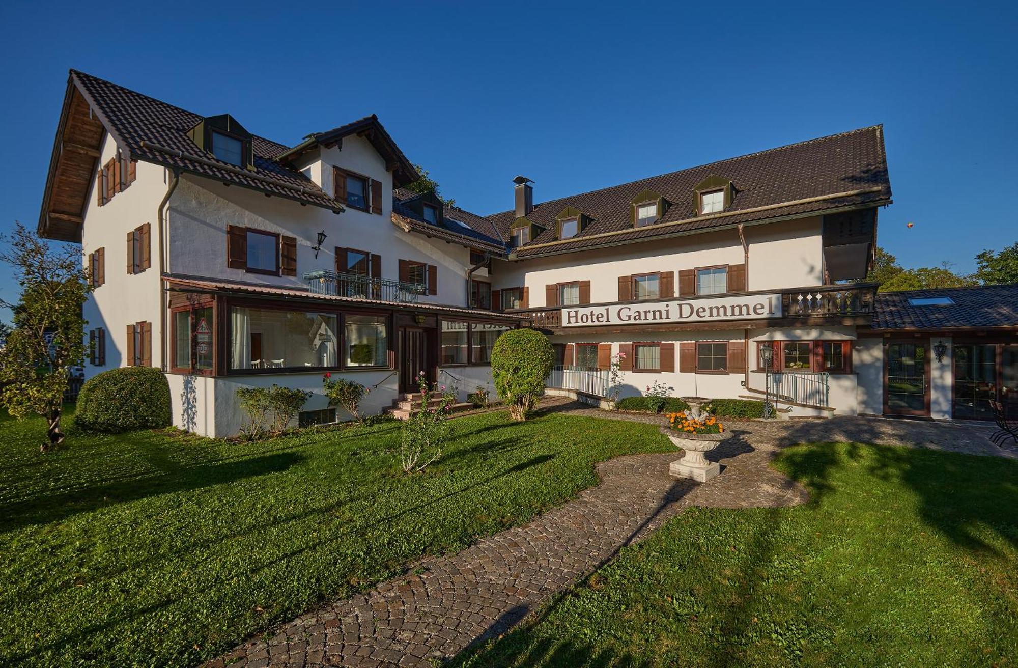 Hotel Garni Demmel Bruckmuhl Exterior photo